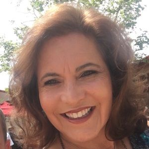 Meet your Posher, Mardee